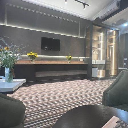 Sapar Standart Hotel شيمكنت المظهر الخارجي الصورة
