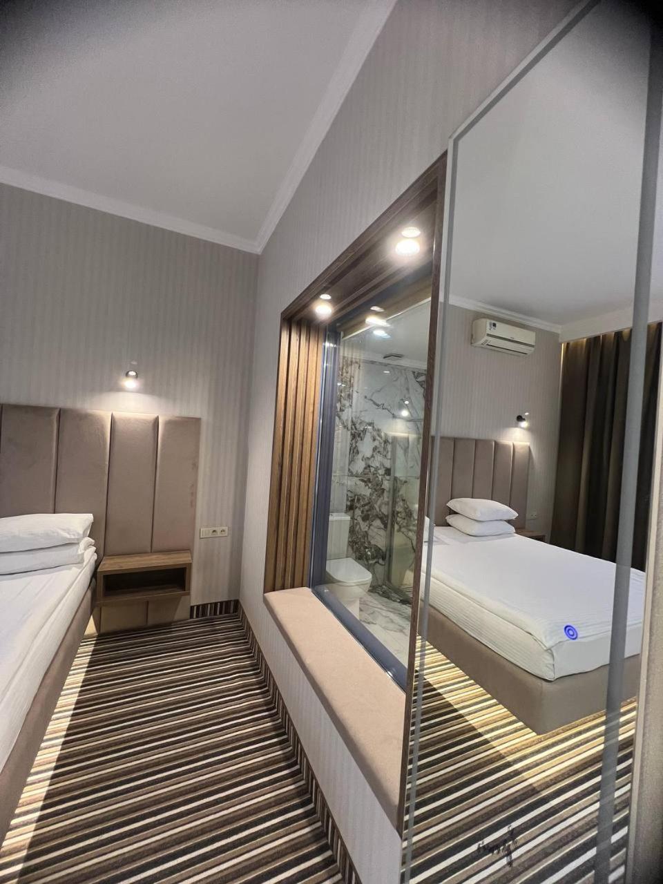 Sapar Standart Hotel شيمكنت المظهر الخارجي الصورة