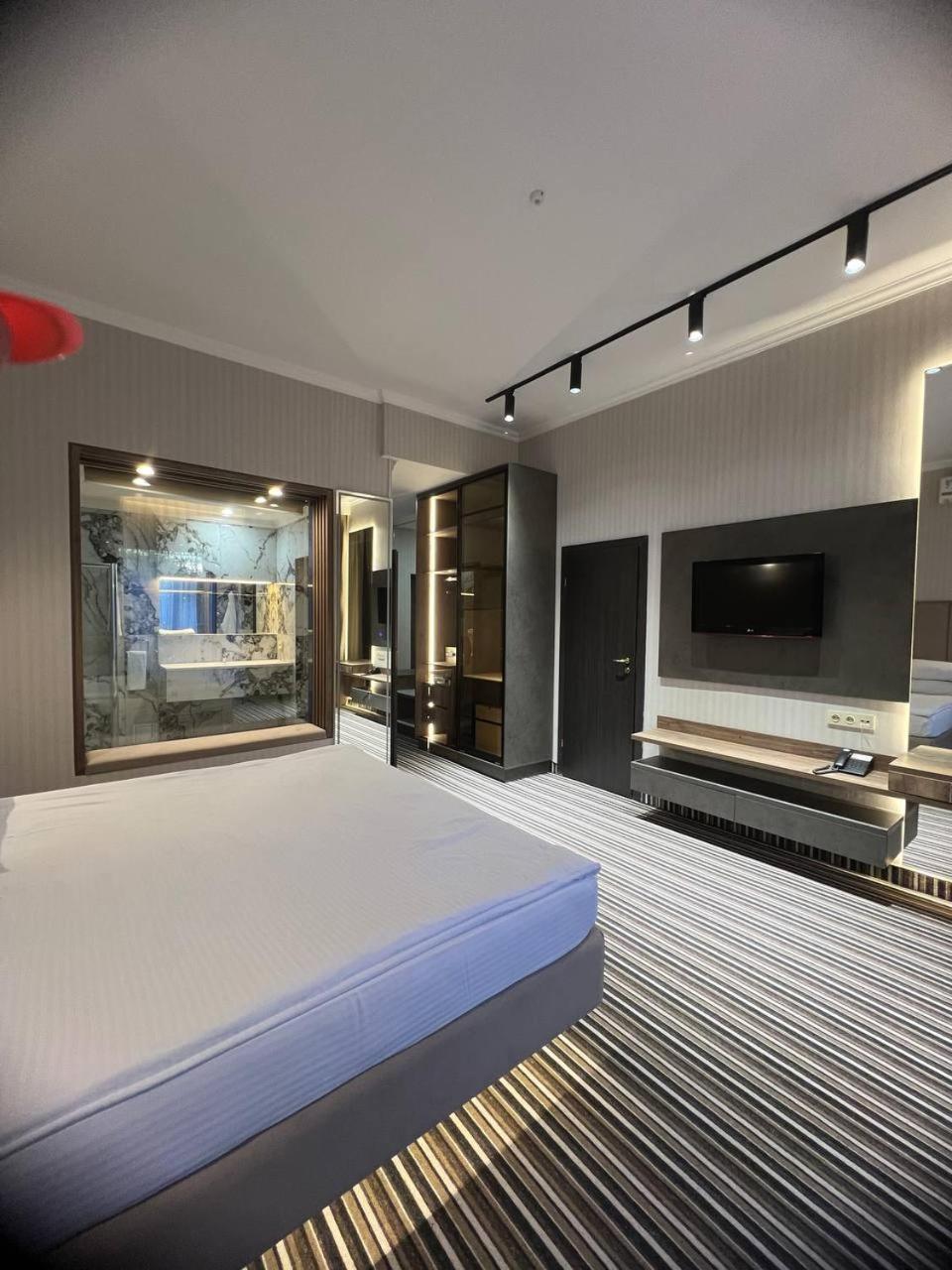 Sapar Standart Hotel شيمكنت المظهر الخارجي الصورة