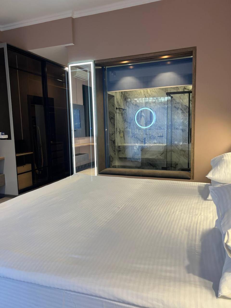 Sapar Standart Hotel شيمكنت المظهر الخارجي الصورة