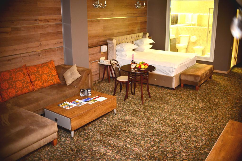 Sapar Standart Hotel شيمكنت المظهر الخارجي الصورة